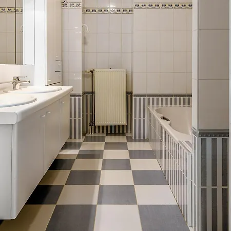 Bali V A0 - Re G شقة *